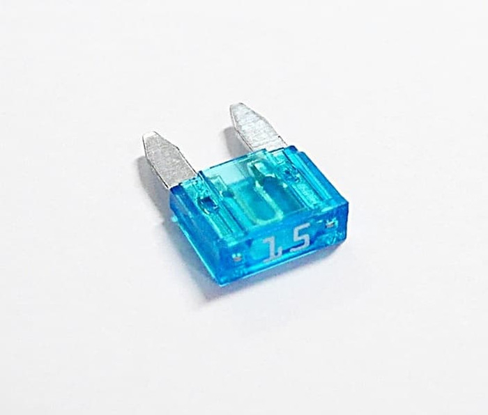 FUSIBLE 15 AMPERIOS 214815