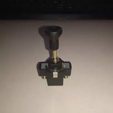 SWITCH DE HALAR HT-24