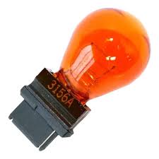 FOCO 12V CON BASE PLASTICA 3156